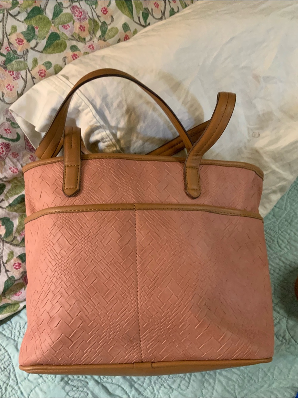 Rosetti Pink Woven Large Handbag with Tan Trim and Straps - Picture 2 of 7